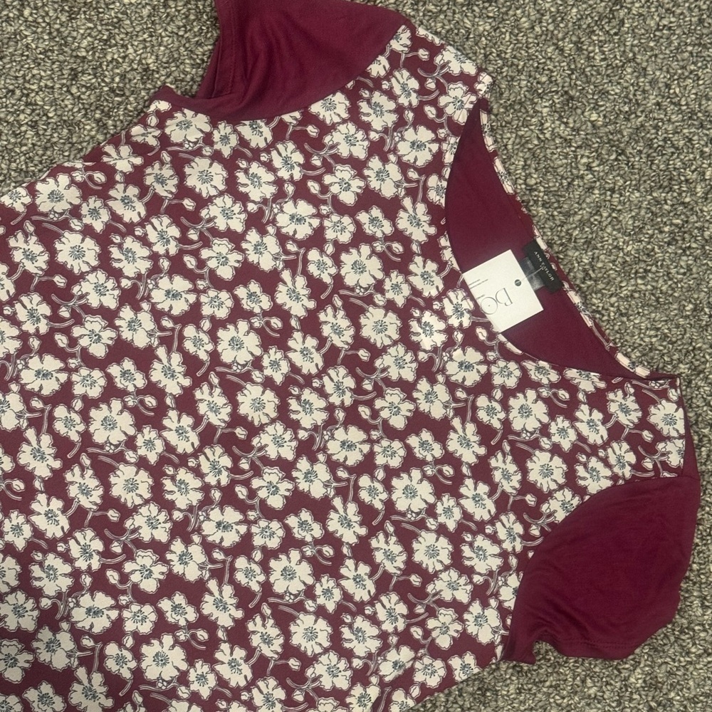 Ann Taylor Burgundy and White Floral Top - Picture 5 of 7